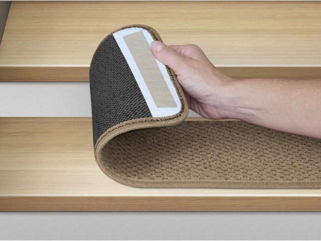 Set of 12 Adhesive Carpet Stair Treads N398
