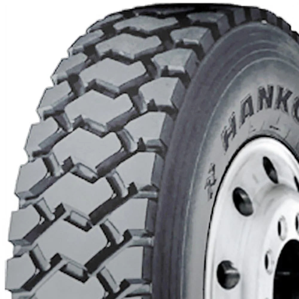 11/R24.5 Commercial Tire D3026